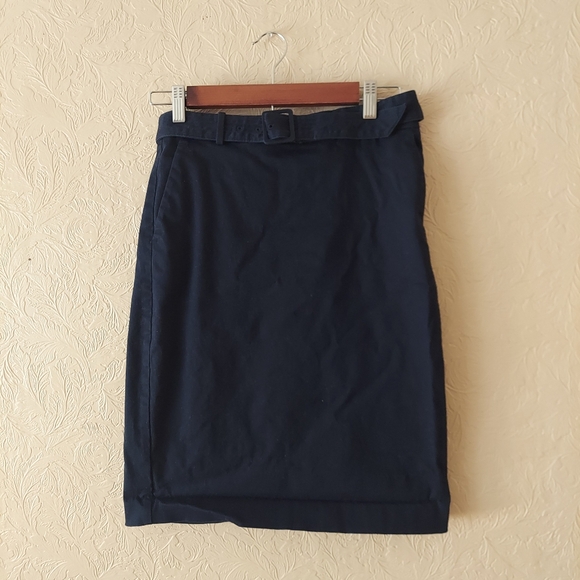 J Crew Factory Sateen Belted Pencil Skirt Knee Length Women 2 Navy Blue AV804 - Picture 1 of 10